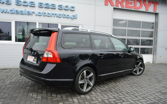 Volvo V70 cena 33900 przebieg: 170400, rok produkcji 2012 z Hrubieszów małe 742